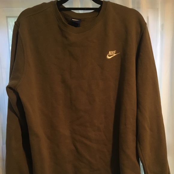 olive green nike crew neck